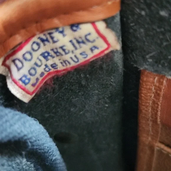 Dooney & Bourke Vintage All Weather Leather Saddle Crossbody Black & Tan - Picture 8 of 10